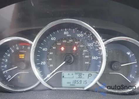 2016 Toyota Corolla Le Plus z USA, uszkodzony, nr VIN 2T1BURHE7GC562107